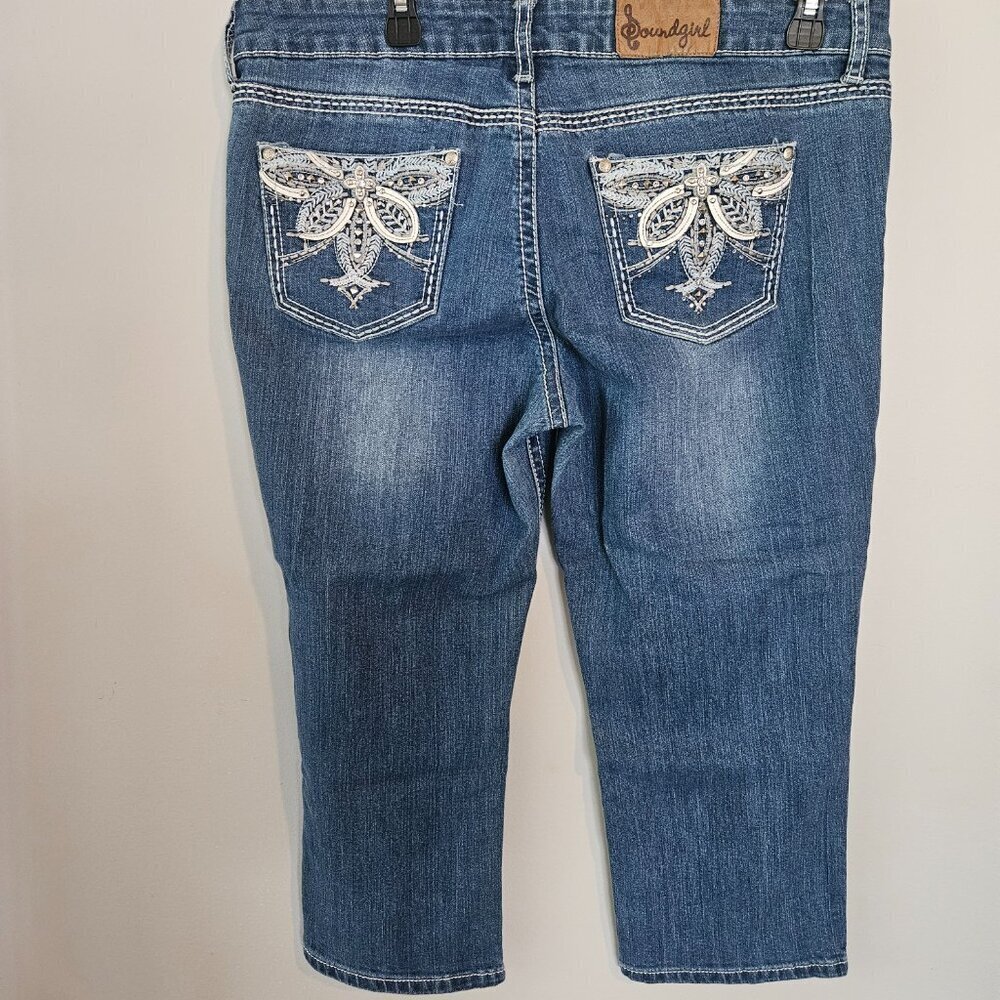 S-Curves by Soundgirl, 13/14, Capri's